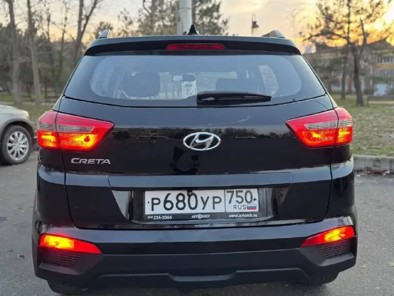 Доброго времени суток.
Продаю hyundai creta 2019г
Пробег 145т
Объем двигателя 1.6
Автомобиль в идеальном состоянии, без дефектов. (гнили, коррозии) и т. Д.
Не бит и не крашен.
В родном окрасе!
За все время эксплуатации автомобиля был один хозяин, к машине относились бережно. Техническая часть автомобиля, вложений не требует. Без посторонних звуков.
Коробка-автомат, работает идеально, без задержек, и рывков.
Надежный и комфортный внедорожник!
Возможен обмен с вашей доплатой !
Цена 1620 !
Торг, только реальным покупателем.
+7 (949) 507-68-97 - фотография - 3
