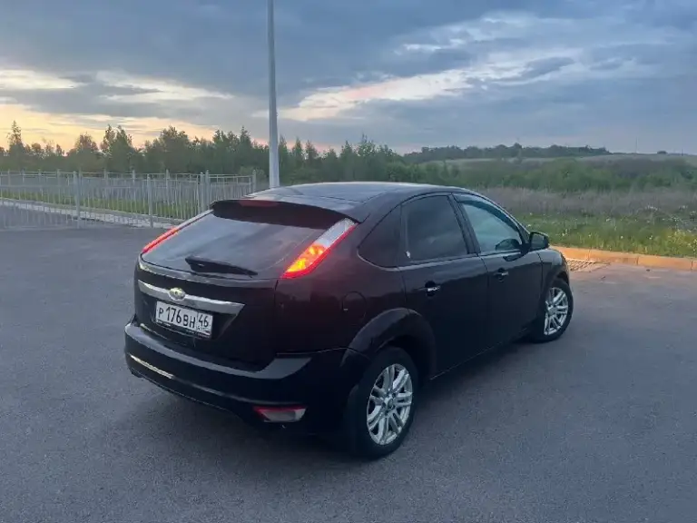 Продам ford фокус2 рестайлинг 2008 г, пробег 265 т. С машиной всё в порядке, осмотр в шахтерске. 600 тыс руб. Торг до 11,01, 2026. Тел 89102197703
📞 Звоните: +7(910)2197703 - фотография - 5