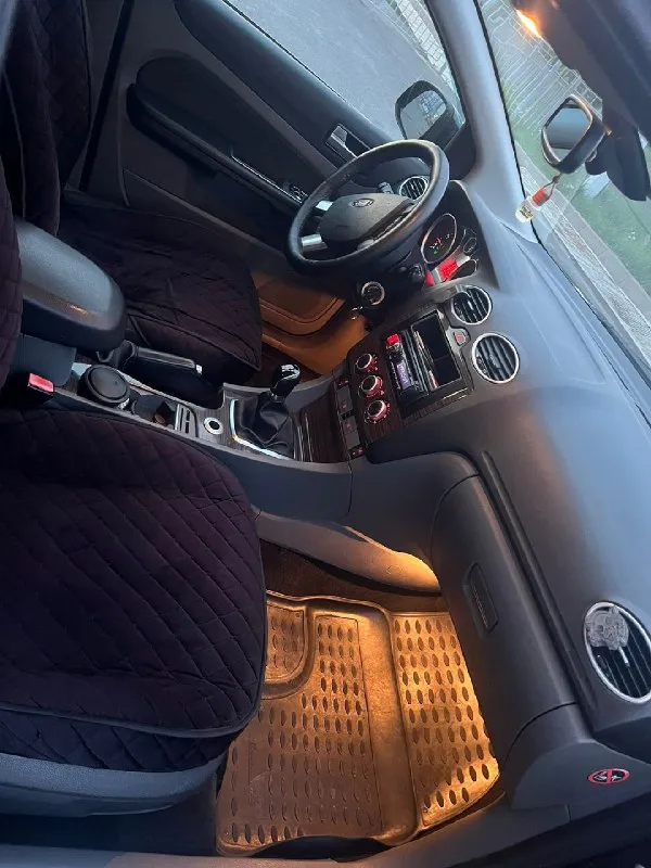 Продам ford фокус2 рестайлинг 2008 г, пробег 265 т. С машиной всё в порядке, осмотр в шахтерске. 600 тыс руб. Торг до 11,01, 2026. Тел 89102197703
📞 Звоните: +7(910)2197703 - фотография - 6