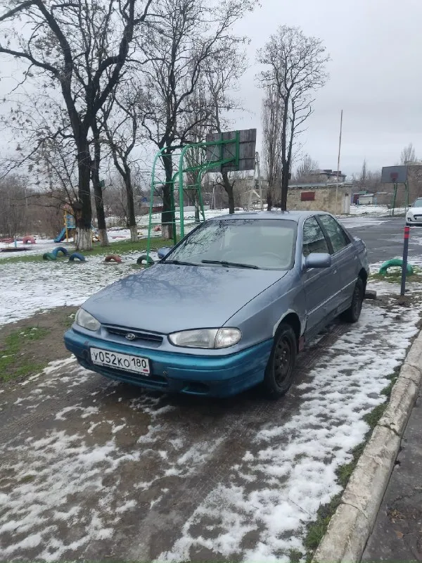 Продам hyundai элантру 1995 год. Мотор 1.6, газ-бензин, коробка механическая. Резина летняя на дисках, зима штампы. Из опций - электро зеркала, гур, сигнализация, стеклоподъёмники 4, продажа от хозяина. Цена 200 000 рублей. +7949-381-09-75
📞 Звоните: +7(949)3810975 - фотография - 3