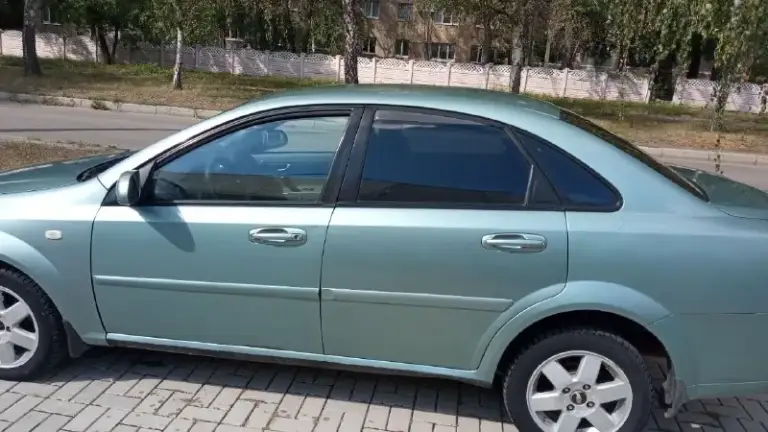 Продажа/обмен: шевроле лачетти.
Юр. Чистый автомобиль
Мотор - 1.8.
Газ/бензин, коробка автомат.
Произведена замена: сальников клапанов, компенсаторов, форсунок, тормозных колодок.
На зимней резине + комплект резины.
Цена:530.000
+79495067001 - фотография - 5