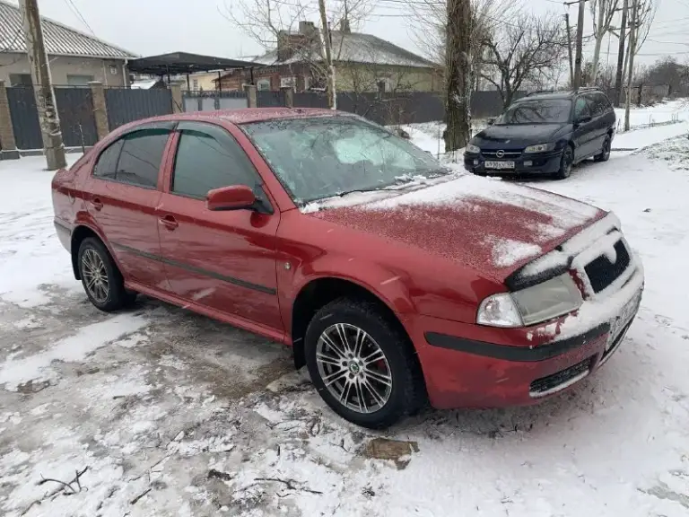 Продам
Skoda octavia tour
Год:2008
:1.4 Едет бодро
Пробег:285.000
Коробка:механика
Машина целиком и полностью обслужена, вложений не требует. Из последнего что сделано:стойки задние, печка новая и обслужен кондиционер и еще по мелочам
Машина не гнилая и пробег реальный, автотека зеленая
Цена :540.000 руб. Торг либо обмен
Все вопросы по телефону :
+79496407500
📲 Tg: богдан
📞 Звоните: +7(949)6407500 - фотография - 2
