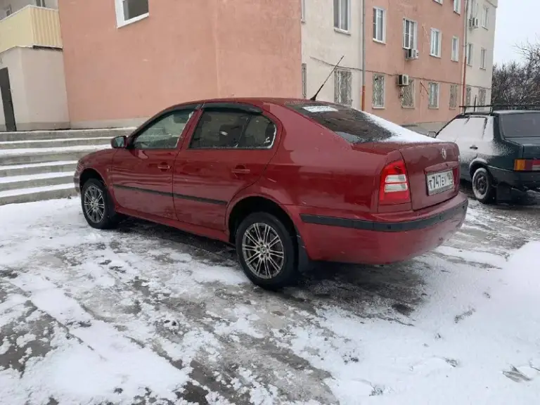 Продам
Skoda octavia tour
Год:2008
:1.4 Едет бодро
Пробег:285.000
Коробка:механика
Машина целиком и полностью обслужена, вложений не требует. Из последнего что сделано:стойки задние, печка новая и обслужен кондиционер и еще по мелочам
Машина не гнилая и пробег реальный, автотека зеленая
Цена :540.000 руб. Торг либо обмен
Все вопросы по телефону :
+79496407500
📲 Tg: богдан
📞 Звоните: +7(949)6407500 - фотография - 4