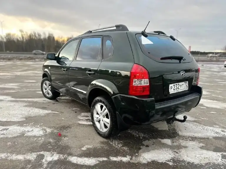 Продам hyundai tucson 2008 года в отличном состоянии. Пэп, гур, кондиционер, резина летняя на литье, и зимняя на литье. Полностью обслужена, заказ-наряды имеются. Вложений не требует. Телефон: +79495925815 / +79827796298
📞 Звоните: +7(949)5925815 - фотография - 6
