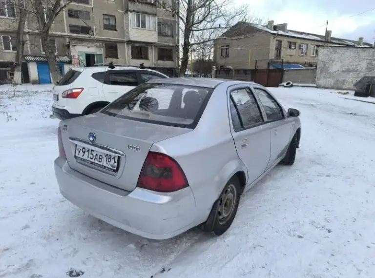 Продам geely ck 2 1.5(otaka) 2012 года!
Цена автомобиля 250.000₽ малый торг.
Родной пробег 67.000км!
Состояние автомобиля хорошее, бережное отношение.
Всю жизнь в одной семье, покупали новой в автосалоне.
Техническая часть, в идеальном состоянии, только своевременное обслуживание.
По кузову, есть моменты по лакокрасочному, не критично. Днище и т. Д целое. Стекла все родные. По комплекции, обогрев заднего стекла, электрорегулировка зеркал вместе с подогревом, простенькая музыка, рециркуляция салона, электрокоректор фар.
Салон чистый не прокурен, практически как новый!есть чехлы при желании можно поставить.
В подарок комлект летней резины на дисках!
Документы в полном порядке, 1 владелец в птс. При желании могу доставить, за отдельную плату.
Находиться в ровеньках.
Все вас интересующие вопросы по телефону!
Дополнительные фото и видео по запросу.
+79592184428Mcs и +79525755366tele2
📞 🇷🇺 Звоните: +7(952)5755366 - фотография - 4