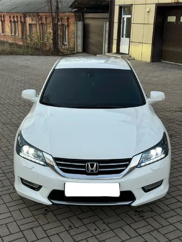 Honda accord
💰1.270.000💰
2014Г
2.4 Мт srort версия (180 лс)
Пробег 235.000 родной, любые проверки!
Мотор в отличном состоянии, едет как ракета 🚀, при этом не дымит, масло не ест, не троит, все отлично!
Мкпп, не выбивает, не хрустит, не воет! Переключает мягко, комфортно, легкая в езде!
Ходовая без нареканий, ничего не гремит, не стучит, мягкая комфортная) и при этом очень быстрая тачка) 🚀🚀🚀
По электрике все есть необходимое, и все работают исправно, без каких либо нареканий!
Документы чистые, без запретов, без штрафов, любое переоформление где угодно! Можно с моим присутствием по желанию.
Осмотр г. Макеевка
Связь +7949-607-32-69
+7949-489-08-56 Есть тг
Цена 1.270.000 руб торг реальному клиенту
Круче тачки, за эти бабки, не взять!
Дешевая в обслуживание, маленький расход, крутой вид, прекрасно рулится, и едет как ракета 🚀
📞 🇷🇺 Звоните: +79496073269 - фотография - 5