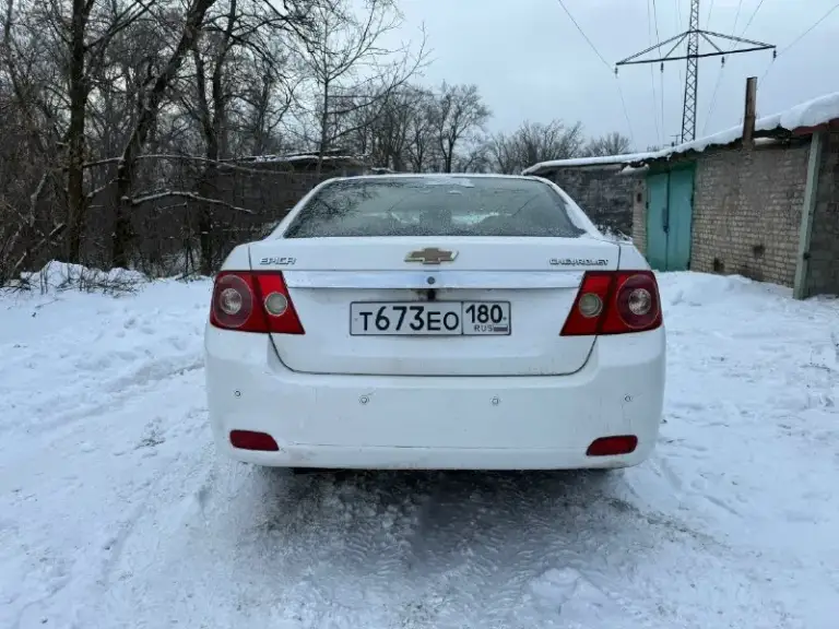 Chevrolet epica 2007 2.0 бензин коробка 5 ступенчатая механика, ходовка мячик, я владелец, документы в порядке, два ключа, есть моменты по лкп. Недавно поменял свечи, колодки и масло. Комплектация: ✅ круизконтроль ✅ кондиционер ✅ кожаный салон ✅ мультируль ✅ подогрев передних сидений ✅ сенсорная магнитола ✅ carplay ✅ камера заднего вида + видеорегистратор ✅ парктроники ✅ хорошая музыка ✅ электропривод водительского сидения ✅ подогрев заднего стекла ✅ led оптика ❗️цена: 470 т. Р. + торг у капота осмотр в г. Ясиноватая +79497294495
📞 Звоните: +7(949)7294495 - фотография - 5