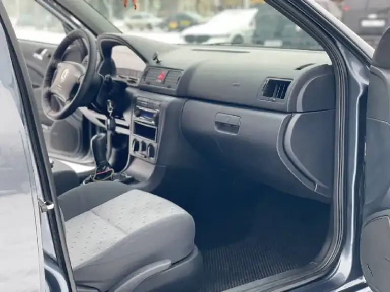 Продам skoda octavia
Год выпуска 2008
Обьем 1.8 turbo
Л/с 150
Автомобиль. В идеальном состоянии вложений не требует
Сел поехал
Двигатель в идеальном состоянии масло не ест не дымит турбина в отличном состоянии тяга отличная
Коробка в идеальнейшем состоянии не хрустит не выбивает
Ходовая в отличном состоянии не стучит не гремит дорогу держит отлично
По кузову в отличном состоянии
Рыжиков гнили ржавчин нет
Дно пороги стаканы аланджероны в идеальном состоянии
Автомобиль в дтп не учавствовала
Геометрия кузова заводская
Салон чистый ухоженный сидение не продавлены не прокуреный
Комплектация хорошая
Кондиционер
2 Стеклоподъемника
Подогрев сидений
Обогрев заднего стекла
Гур
Сигнализация с обратной связью
Музыка магнитафон с блютузом
Регулировка зеркал
2 Подушки безопасности
Абс
Новая зимняя резина
Юридически все кристально чисто
Город осмотра мариуполь
Номер для связи
+7
Цена 565.000₽
📞 Звоните: +7(949)5637578 - фотография - 8