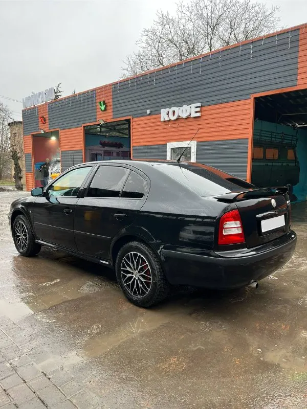 ❗️Продам skoda octavia tour❗
Год выпуска 2007,мотор 1,6 bfq (бензин), коробка: механика,
Пробег: 300.000км

✅Цена: 670.000р. , торг

Машиной владею больше 3 лет, юридически абсолютно чистая, любое переоформление без проблем! 3 хозяина по птс

♻Автомобиль в хорошем состоянии. Мотор в идеале, коробка тоже, в птс вписан гбо (но не стоит), ходовая сбитая, сделан приятный выхлоп!
🛞2 Комплекта шин в хорошем состоянии!

🏠Осмотр днр, г. Амвросиевка
☎️Подробности по телефону:
+79493447379
+79493447380 - фотография - 3