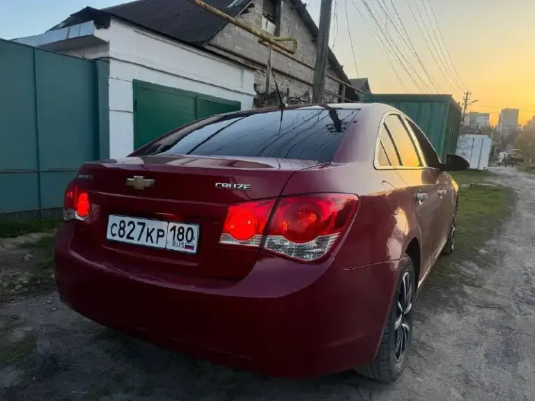 Продам chevrolet cruze 🚗 2011 год мотор 1,6 состояние отличное 👍
Коррозии, рыжиков нет
Ходовая новая
Мотор масло не берёт
Отслово совсем,
В полной комплектации
Электрика вся работает
Кондиционер заправлен
Я собственник. Цена 720 тыщ💵
Торг возможен
Тел+79498234300 - фотография - 5