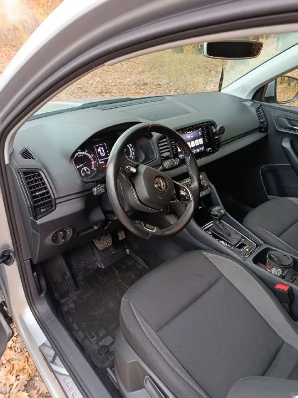 Продам skoda karoq 2020г
Акпп 1,4т
Пробег 106500
Автомобиль в отличном
Состоянии
Комплектация климат, подогрев лобового, карплей, круиз и тд
Резина зима лето
Все подробности по телефону
Донецк
+79494928738 - фотография - 5