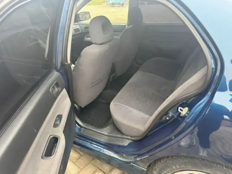 Mitsubishi лансер 9 2004 года двигатель 1.6 коропка ат не димит масло не расходует карапка работает в штатном рижыме ходовая часть опслужена без постороних звуков машына едит бодро и приятно печка грет потдогрев сидений работает цена 550.000 р, торг номер ☎️ + 7 949-431-04-65
📞 Звоните: +7(949)4310465 - фотография - 8