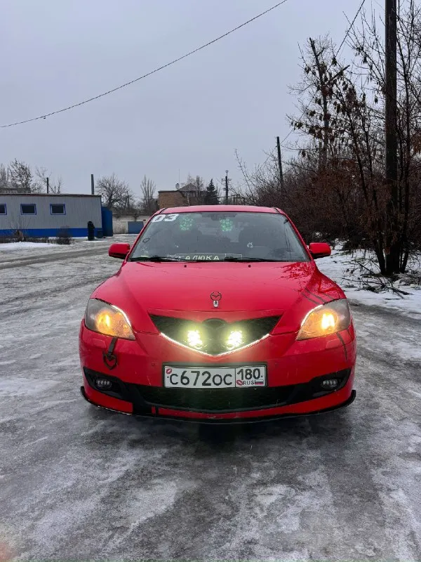 Продаю машинку mazda 3🔥 ✅год выпуска: 2007. ✅двигатель: 1.6 не дымит, не троит, едет бодро. ✅коробка передач: акпп работает идеально тип кузова: хетчбэк ✅цвет: красный. Состояние: автомобиля в достойном состоянии для своих лет. Присутствует вмятина на задней левой пассажирской двери некритичная, небольшая вмятина на капоте, рыжиков по кузову нет, пороги не гнилые. ✅комплектация: автомобиль оснащен abs, esp, подогревом передних сидений, кондиционером, всеми стеклоподъемниками электронными, андроид магнитола, салон в ухоженном состоянии. ✅по ходовой части никаких нареканий нет, не стучит, не гремит, ходовая идеал! ✅на хорошей зимней резине. ✅недавно была замена цепи грм и промывка всего мотора. ✅коробка обслужена, масло, фильтр поменяны. ✅по документам переоформление без проблем, местный учет, я хозяйка, на учете на мне, владею не первый год! Находиться в г. Макеевка ✅цена 580 тыс. Руб+небольшой торг уместен 🌹+79494120787
📞 Звоните: +7(949)4120787 - фотография - 2