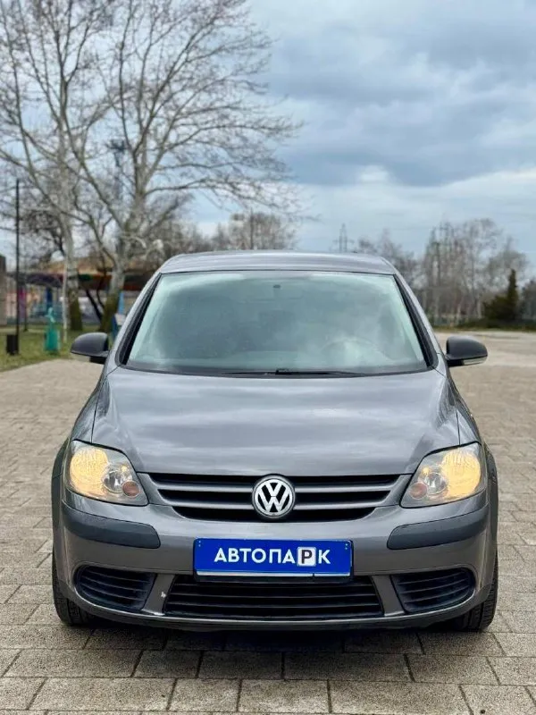 ◼️ Volkswagen golf plus ➕

💰Цена: 650 000р
🏢Город: мариуполь
📅Год выпуска: 2007
🧾Пробег: 206 760 км.
⚙️Двигатель: 1.6
⛽Топливо: бензин
⚙️Кпп: механика

📞 Телефон:

+7-949-727-41-51
+7-949-551-91-52
+7-989-263-55-56

💾 Описание:

Всеми любимый vw golf пятого поколения с увеличенным, оцинкованным кузовом и
Увеличенным клиренсом.

✅ 3 Владельца за все время,
8 Лет крайний.

✅ Надежный двигатель bse 1.6 и 6-ти ступенчатая механика.

✅ Отличная комплектация:
- Раздельный климат-контроль
- Электропривод зеркал
- Полный электропакет
- Подогрев сидений
- Хорошая музыка
- Abs, esp, srs

✅ Салон в отличном состоянии.

Улица шевченко 2️⃣6️⃣9️⃣

🏦 Возможна продажа в кредит по двум документам. - фотография - 2