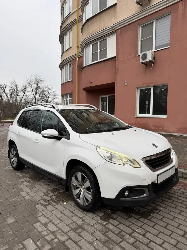 Продажа отличного авто
Комфортный вариант для девушки
Легкая в управлении, компактная но вместительная машина
Марка и модель: peugeot 2008
Год выпуска тс: 2014
Тип тс: легковой комби (хэтчбек)
Категория тс: b
Цвет: белый
Объём двигателя : 1.2 л / 82 л. С. / бензин
Коробка : автомат
Привод: передний
Поколение: i (2013 - 2016)
Пробег: 137 000 км
Владельцев по птс: 2
Комплектация: базовая
Руль: левый
Стоимость: 850.000
+7(949)401-75-81 Анна - фотография - 1