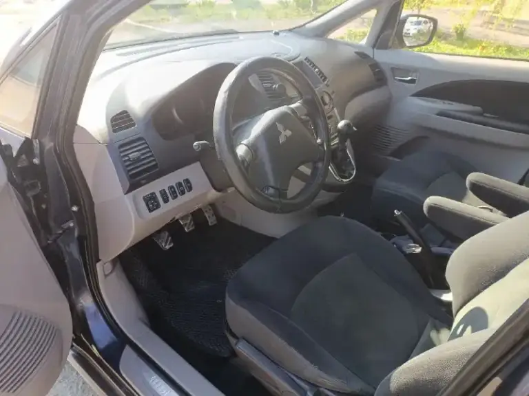 Продам свой личный автомобиль mitsubishi грандис 2007 г. В 2.0 турбо дизель, механика 6-ступка,7 мест, машина в отличном состоянии,2 тыс км назад была замена грм и помпы, также сразу заменил масло и все фильтра включая топливный, масло меняю каждые 8 тыс, новые тормозные диски, колодки и суппорта, шаровые, замена шруза, замена свечей накала, новая зимняя резина, полный электро пакет, климат контроль, круиз контроль, подогрев сидений, бортовой компьютер, цена 799 тыс. Торг. Осмотр город донецк тел +79494375616
📞 Звоните: +7(949)4375616 - фотография - 8