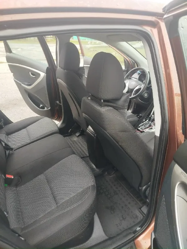 Продам автомобиль hyundai i30 2013 год. Я второй хозяин. Двигатель 1.6.от машины не избавляюсь, не перекупы. Комплектация кондиционер, подушки безопасности, подогрев сидений, авто свет, стеклоподъёмники все четыре. Машина без вложений, сел поехал. Пробег 158 тысяч. Коробка автомат. Стоит зимняя резина, учет рф. Цена 1🍋 100 тысяч. Торг. Больше информации в лс. Или по номеру телефона +79498138116 или +79399545969 телеграмм +79498138116
📞 Звоните: +7(949)8138116 - фотография - 6