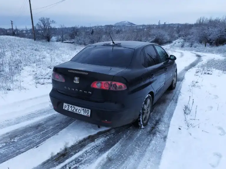 Продам seat cordoba 2008г. В 2.0mpi - не дымит, не троит, гбо евро4 вписан в стс, 5ст мех. Кто не знает - это испанский vag, все агрегаты, кроме кузова skoda fabia.
Я первый хозяин по птс!
Машина на полном ходу, не гнилая, все жидкости новые, ходовая перебрана, новое сцепление luk и много чего еще.
Цена как у приоры - 399т. Р. Торга нет, и так низ рынка. 7949-316-75-92 осмотр г. Горловка
📞 🇷🇺 Звоните: +79493167592 - фотография - 3