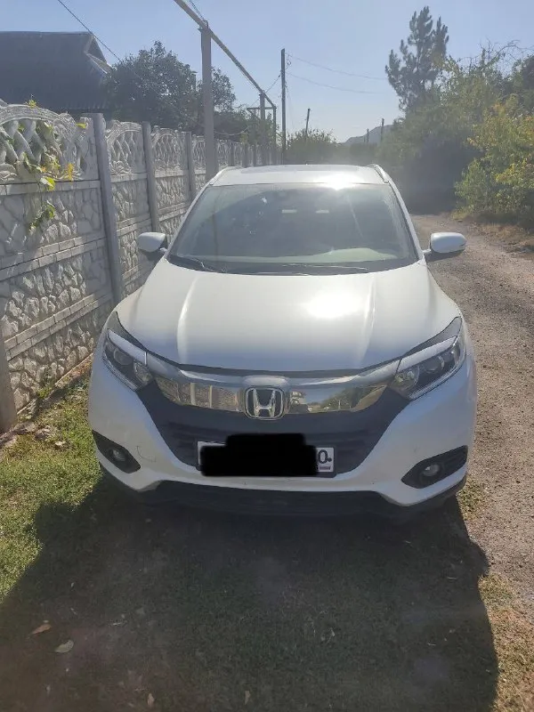 Honda hr-v 2021 год
Бензин 1.8
Климат контроль, круиз контроль, удержание в полосе, люк. Камера заднего и бокового вида, мультимедийная система. Удобный и очень вместительный салон. Датчик света, датчик дождя. Без ключевой доступ.
Подробности по телефону
Макеевка
Цена 2.200.000 торг
Полное переоформление в мрэо
+79494126107
📞 Звоните: +7(949)4126107 - фотография - 2