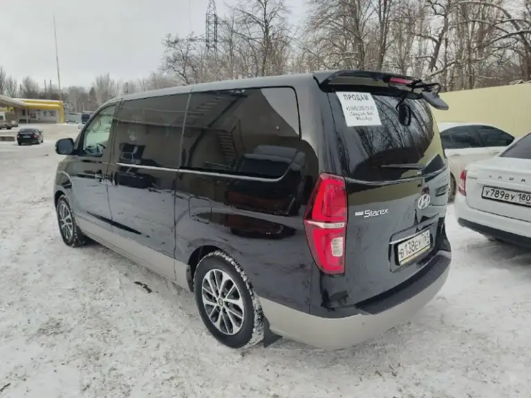 Продам hyundai grand starex 4 500 000 руб. В перевозках не был, семейный автомобиль ❗ в максимальной комплектации, нет только электро-дверей. 8+1 (все сидения взаимозаменяемые ❗) 1 хозяин по рф, привезен на 14000км из кореи, 3 года назад. Автотека зеленая, без юр лиц, без дтп, без страховых. Вин код предоставлю заводской пассажир ❗ 2 ключа заводских ❗ птс электронный 2020 год 2.5 93 000км. (оригинал) есть все документы❗ автомат(гидротрансформатор, aisin) - не дсг, не вариатор. ❗ весь ровный и целый ❗ круиз-контроль подогрев руля подогрев передних и задних сидений обдув (вентиляция) передних сидений обогрев зеркал климат контроль (полный по всему салону) камера передняя камера задняя заводской регистратор перед и сзади парктроники перед и сзади электростеклоподъемники электропривод зеркал(складываемые) все стекла включая лобовое оригинал ❗ без и без трещин обогрев лобового кожаные сидения(nappa) сиденья раздельные (2+2+2+3) все сидения включая водительское целые
📞 Звоните: +7(949)3651405 - фотография - 3