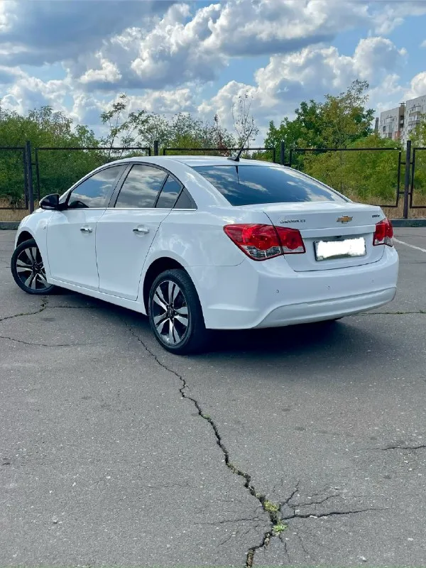Продам chevrolet круз. 2012 г. (рест) chevrolet cruze пробег - 165 000км. Двигатель 1. 8. Автомат. Один владелец с салона. Покупалась в донецке. Чистый кореец (не россиянка). Кузов оцинкованный. Два ключа. Два комплекта резины. Датчик дождя, датчик света, круиз, климат, подогрев сидений и тд. Авто полностью зашумлено. Автомобиль в отличном состоянии как по кузову, так и технически, и полностью готов к переоформлению. Цена 990000₽ +79491808682
📞 Звоните: +7(949)1808682 - фотография - 2
