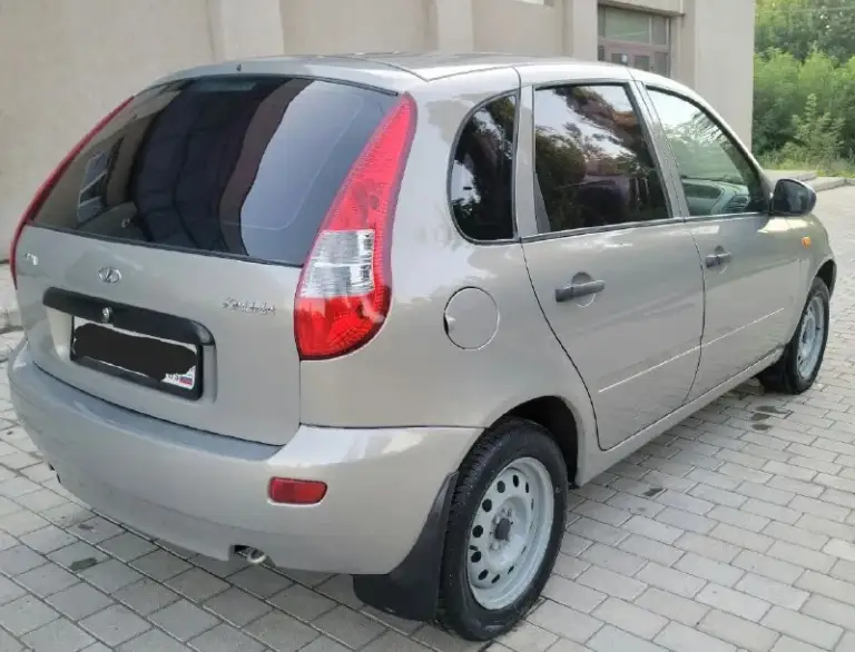 Продаю ваз kalina ( ваз калина)
Год - 2007г.
Двигатель - 1.6
Коробка без посторонних шумов
Новые тормоза, все ремни новые, новое сцепление, новое масло.
Коробка переключает отлично, без хрустов
Ходовая часть в норме.
Новые тормозные колодки, ручник держит хорошо.
Электро усилитель руля
Передние стеклоподъёмники
Центральный замок
Рф учёт донецкий любое переоформление!
Цена 375000, торг
+79495961943 Телеграмм
📲 Tg: @anna_300321
📞 Звоните: +7(949)5961943 - фотография - 3