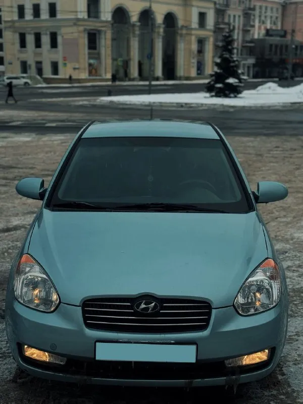 Hyndai accent
Год 2008
Мотор 1.6 атмосфера (112 сил).
Коробка мкпп.
Пробег 233 т. Км. Родного.
Машина местная, не рф, покупалась в автосалоне донецка при украине.
У машины родное остекление кроме лобового ( было отпесочено и присутствовали сколы).
Два комплекта ключей. Салон автомобиля в отличном состоянии, не затерт не прокурен, в салоне не курили, ничего не сломано. Сиденья в чехлах, так как салон авто светлый. За машиной следили, технический план на 5+, работает все, что должно, подогрев передних сидений, обогрев заднего стекла, однозонный климат( холодит и жарит). Ошибок по машине нет никаких, штатная магнитола с blue-ray. Новая зимняя резина. Кузов без гнили / коррозии.
Ходовая часть автомобиля тоже в отличном состоянии, регулярно обслуживается. Установлена сигнализация с обратной связью фирмы starline. Я 2-ой хозяин. Полный пакет документов, авто от собственника, продажа только с переоформлением.
Цена: 650.000₽ торг присутствует с конечным покупателем. Г. Донецк
+79493151500 - фотография - 1