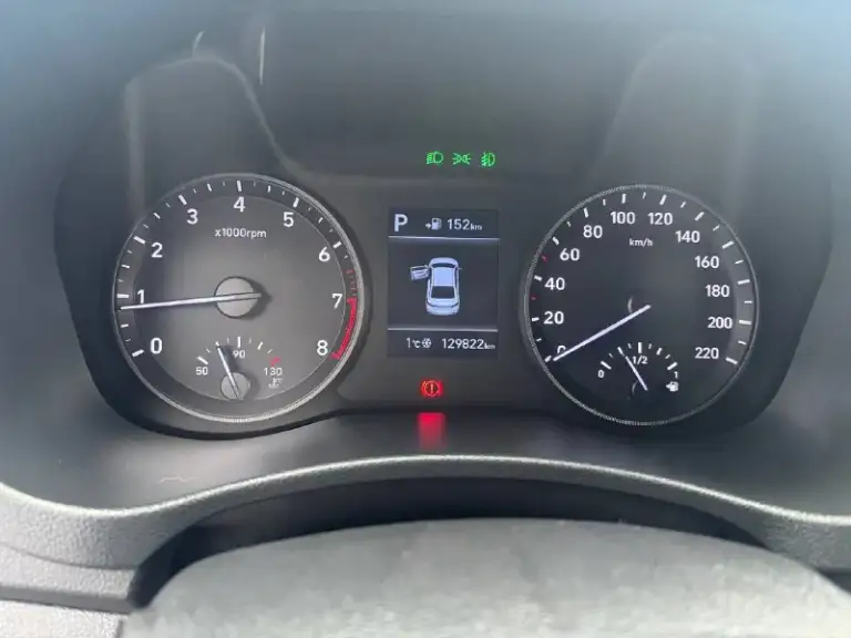Solaris 1.6 автомат2017г авто в полной комплектации
Климат контроль
Линзованая оптика
Подогрев сидений
Навигация
Обогрев руля
Датчики давления шин
Легкосплавные диски
Авто в отличном состоянии!
Двигатель сухой без потеков
Не дымит не троит работает без посторонних шумов.
Ходовая мягкая взбитая!
Акпп листает без пинков!
Кузов не гнилой не ржавый!
Цена 1.350.000
Документы в полном порядке ! +79497309912 - фотография - 10