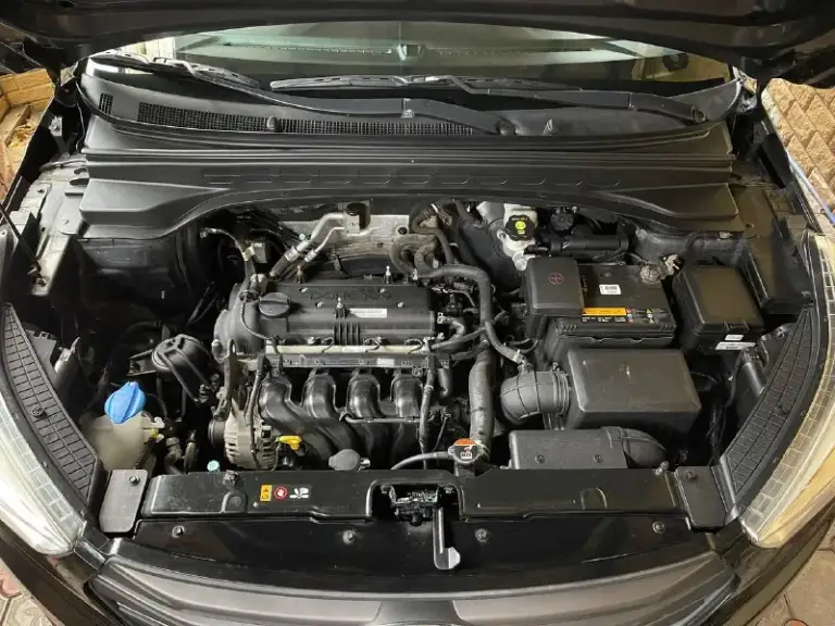 +79495236393
В продаже в городе донецке
Hyundai creta 1.6 бензин 123 л. С. Коробка автомат айсин 6 ступенчатый 2017 год вся в родной краске каждая единица кузова в родной заводской краске!
Один хозяин! Машинка вся в оригинале была бережная эксплуатация! Пробег 132 тыс км родной оригинальный проверенный пробег! Кузов в идеальном состоянии! Весь в отражений ! Днище идеальное гаражное хранение ! Салон в идеальном состоянии в машине не курили ! Машина очень ухоженная ! Два ключа сервисные книги! Резина зимняя хорошая, камера заднего вида, кондиционер рабочий, подогревы сидений, подогревы всех зеркал, датчик давления в шинах полный бортовой компьютер, мульти руль, полная мульти медиа, гарнитура свободные руки, состояние по всем параметрам отличное без единого вложения! Двигатель коробка и ходовая часть все в идеальном состоянии! Машинка в отличном состоянии тот кто приобретёт будет очень доволен, постоянный учёт полное переоформление в мрэо
Два комплекта резины
Цена 1 680 000 руб торг +79495236393 - фотография - 7