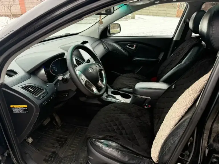 Hyundai ix35 2010 100000 миль 2,4 обьем 1500000т руб торг +7 (949) 345-57-58
📞 Звоните: +7(949)3455758 - фотография - 3