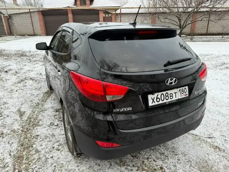 Hyundai ix35 2010 100000 миль 2,4 обьем 1500000т руб торг +7 (949) 345-57-58
📞 Звоните: +7(949)3455758 - фотография - 9