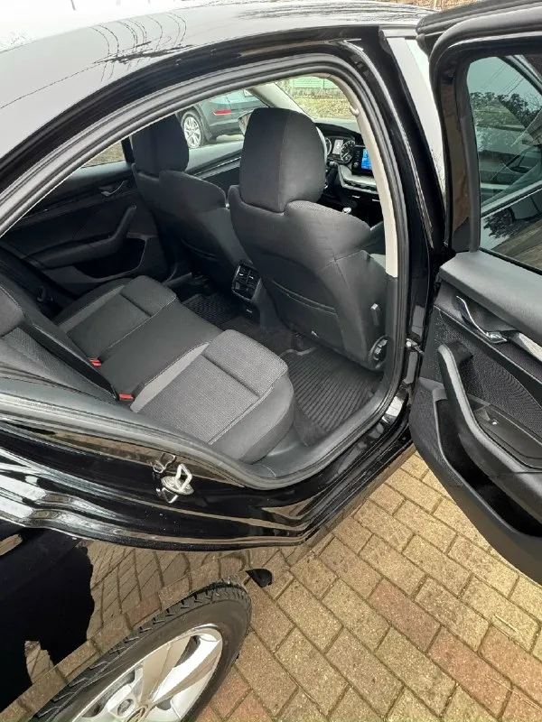 Продам skoda octavia a8 2021г. Пробег 120т. Км. Двигатель 1.4 150л. С. (очень шустрая и экономичная, 5.5-6,5л/100км. Машина в идеальном состоянии, ни одна деталь не красилась, не крутилась, все стекла оригинальные. Хорошая комплектация, led оптика, start stop, новая зимняя резина, машина покрыта дорогой керамикой, писать можно много, нужно смотреть в живую( состояние новой машины) находится в старобешево цена 2190000 +7 949 397 84 06
📞 Звоните: +7(949)3978406 - фотография - 6