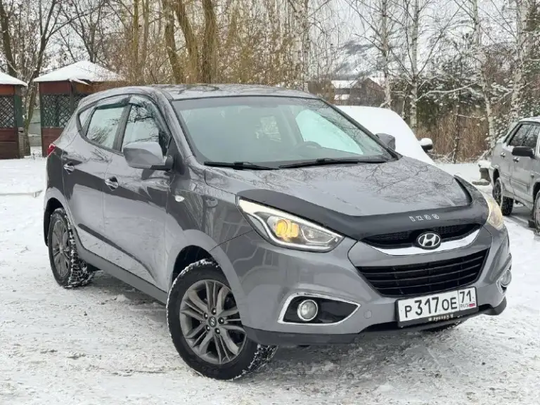 К вашему вниманию hyundai ix35 2014 года мотор 2.0 бензин
Пробег 185 тыс родного
2 Владельца
В идеальном состоянии как по кузову так и технически
Мотор работает отлично тихо без посторонних шумов
Коробка работает как нужно переключает плавно не пинает не задерживает
Все в идеале
Автомобиль в родном окрасе
1-Косметический окрас дверь косметика!!!
Без дтп!
Все стекла родные !!!
Кроме лобового
В этом автомобиле есть все для комфортной езды.
Юридически чистый автомобиль!!!
Продажа по договору купли-продажи или через мрэо!!!!
Комплектация
-Датчик света:
-Датчик дождя:
-Круиз контроль:
-Доводчики стёкол:
-Подогревы всех сидений:
-Помощь при спуске:
-Адаптивные фары:
-Парктроники:
-4 Стекло подъёмника:
-Электро зеркала:
-Подогрев зеркал заднего вида:
-Бортовой компьютер:
-Регистрация р. Ф 🇷🇺🇷🇺🇷🇺
Цена 1 340 000
Тел +79495095858
Тел +79895435743 телега ватсап
📲 Tg: николай н а
📞 Звоните: +7(949)5095858 - фотография - 2