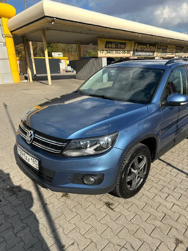 Срочно продам
Volkswagen tiguan, 2012 г. , 1.4л tsi.
Пробег: 243 000 км.
Акп dsg, работает плавно, без пинков. Мотор работает ровно, обслуживался регулярно.
Автомобиль в хорошем состоянии. Ходовая полностью обслужена, ничего не стучит, колодки/тормозные диски поменяны в круг. Салон чистый, ухоженный. Автотека зеленая!!

Комплектация: электро-регулировка зеркал с подогревом и складыванием, мультируль, датчик света/дождя, двузонный климат контроль, подогревы сидений, auto-hold, электроручник, задние парктроники, abs, esp, омыватель фар. Плюсом второй комплект резины. Владею три года и оформлена на меня!
Цена: 1 200 000 руб.
Осмотр г. Горловка
Телефон: +7 949 313-13-32 - фотография - 1