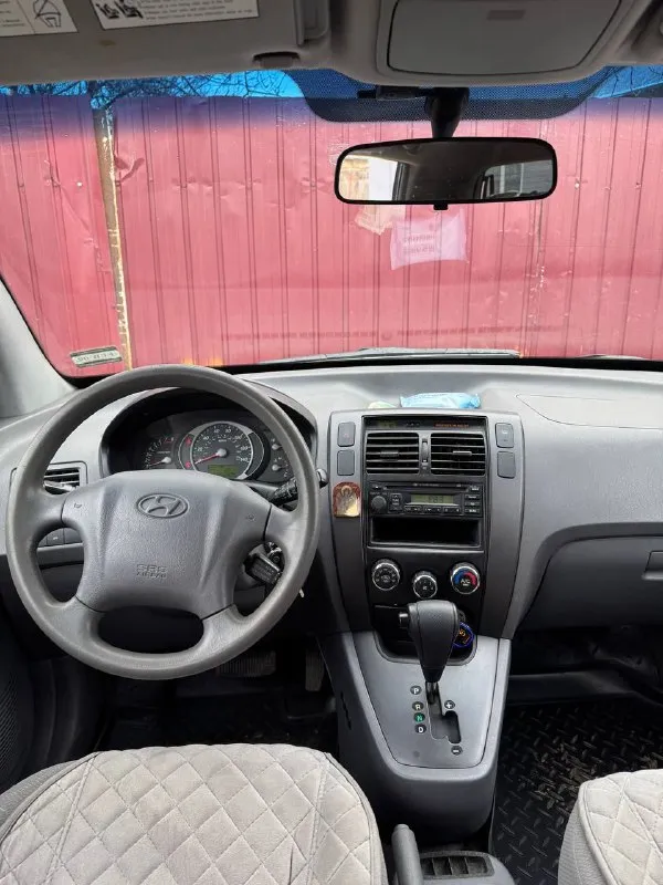 🚗 💰Продам автомобиль💰🚀
     Hyundai tucson
▶️ ❗️Пробег 96 тыс❗️ 😱
▶️ Год выпуска: 2004 г.
▶️Обьем 2.0
      ❗️❗️ Акпп ❗️✅ бережное использование, есть автотека по запросу.
🔥 Автомобиль в отличной комплектации:
• Кондиционер работает ❗️
• Полный стеклопакет
• Легкосплавные диски + новая зимняя резина.
❗Предоставлю видео обзор по требованию!

🏛 Юридически автомобиль чист, без штрафов и запретов!
Уже на 180 регионе
🏢 Осмотр в г. Амвросиевка или по договорённости в любом городе.
Доставка в любой город л-днр
☎ Телефон для связи: +79493391770
+79490789890
Телеграмм, мах. Вацап на номере.
Телефон включен всегда!
💰 Цена 870.000 тысяч рублей.
    Торг возможен но не      желателен 😜 - фотография - 9