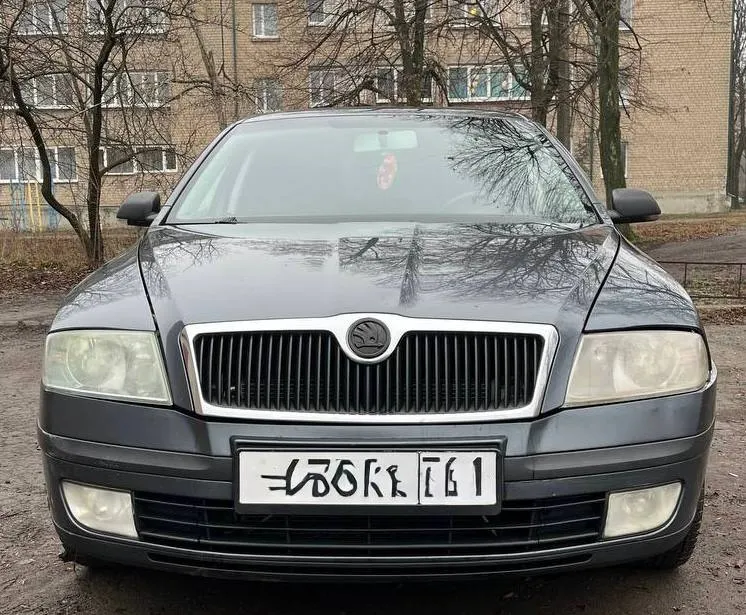 Skoda octavia a5
2008 Года, механика.
Подогрев сидений, подогрев зеркал, кондиционер, музыка планшет, зимняя резина
Авто в хорошем состоянии
На ходу каждый день
По документам полный порядок
Цена 480.000р
+79494453530
Донецк
📲 Tg: @ku4eryviy001
📞 Звоните: +7(949)4453530 - фотография - 1