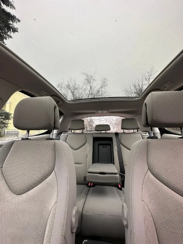 Peugeot 308 🦁
1.6 2008Г. Ат ( автомат )
Пробег: 111.000км ( родной )
2 Владельца❗️
В самой богатой комплектации: белый тканевый салон, панорамная крыша, климат многозонный, подогревы передних сидений, автоматическое складывание боковых зеркал( при открытие/закрытие авто ) 4эл. Стеклоподъемника, хорошая запаска + домкрат
Зимняя резина cordiant на литых дисках
Автомобиль полностью оцинкованный
Цена автомобиля: 520.000 рублей ( торг приветствуется у капота )
+79494095214
Г. Макеевка
📞 Звоните: +7(949)4095214 - фотография - 1