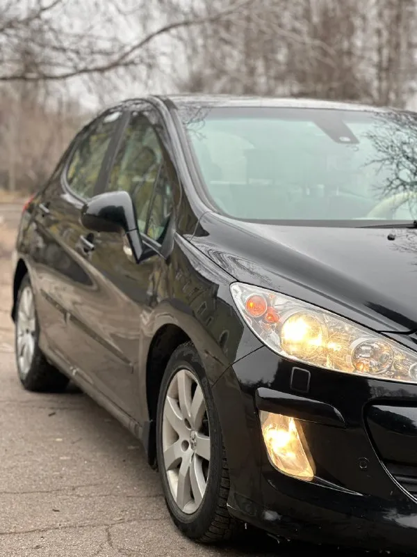 Peugeot 308 🦁
1.6 2008Г. Ат ( автомат )
Пробег: 111.000км ( родной )
2 Владельца❗️
В самой богатой комплектации: белый тканевый салон, панорамная крыша, климат многозонный, подогревы передних сидений, автоматическое складывание боковых зеркал( при открытие/закрытие авто ) 4эл. Стеклоподъемника, хорошая запаска + домкрат
Зимняя резина cordiant на литых дисках
Автомобиль полностью оцинкованный
Цена автомобиля: 520.000 рублей ( торг приветствуется у капота )
+79494095214
Г. Макеевка
📞 Звоните: +7(949)4095214 - фотография - 9
