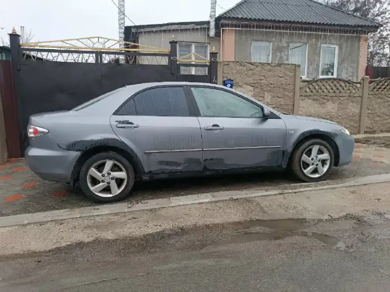 Продам mazda 6 2004 год выпуска мотор 2.0 литра бензин, работает идеально, не дымит масло не расходует коробка классический автомат работает отлично едет отлично, без каких либо нареканий по документам постоянный днр учёт. Готовилась к покраске. Цена 385 т. Р торг/обмен связь +7949-098-92-07 осмотр макеевка
📞 Звоните: +7(949)0989207 - фотография - 6