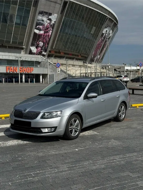 ❗️Продам skoda octavia а7, 2014 г. В. , чешская сборка. 250 000 км чистого, трассового пробега, 1.6 турбодизель, механика.
Авто обслужено, в авариях не была, все расходники своевременно менялись, гаражное хранение, чехол на руле и передних сидениях. Ходовая, коробка, двигатель в отличном состоянии. Любые проверки приветствуются (за ваш счет). За весь срок эксплуатации авто ни разу не подвело, едет плавно и ровно.
💴 - 1 150 000 ₽ (Обоснованный торг уместен)
📞 - +79494532394
Донецк - фотография - 1