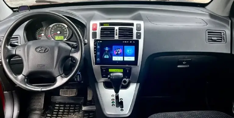 Продам идеальный hyundai tucson 2.0 бензин. Коробка автомат
2008 Год выпуска
Кузов в отличном состоянии в родном окрасе!
Техническое состояние — превосходное! Недавно было проведено полное техническое обслуживание. Все стекла оригинальные, а геометрия кузова идеально ровная. Безопасность на высшем уровне, все герметики завод. Двигатель работает как часы: тихо, быстро. Автоматическая коробка передач переключается мягко и легко. Ходовая часть не имеет стуков. На машине установлены диски r16 на хорошей резине.
Комплектация богатая: климат-контроль, подогревы сидений, гидроусилитель руля, подушки безопасности airbag, система abs, электрическая регулировка зеркал с обогревом, электрические стеклоподъёмники с доводчиками и сигнализация. Дополнительно установлены мультимедиа с bluetooth, качественная аудиосистема и тонировка задней полусферы. Ржавчины и гнили нет нигде. Днище, пороги, стаканы, лонжероны — всё целое!цена 885.000₽ торг!все вопросы по телефону +79493578236 - фотография - 7