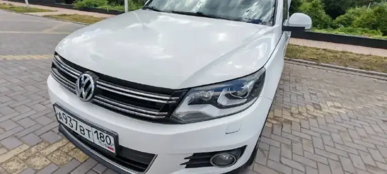 🚗 Volkswagen tiguan год: 2012 тип кпп: автомат, полный привод двигатель : 2.0 tsi (cawb) пробег: 186000 мой личный авто, я второй хозяин покупал чуть менее 2х лет назад, 200л. С. , адаптивный свет, два комплекта свежей резины и дисков (зима 2000км пробега, лето 1000км), круиз контроль, и т. Д. , учитывая пробег сделано большое то в ваг сервисе "шкода" обслужена ходовая (аморты, сайленты, тяги, опоры стоек и т. Д. ), замена цепи грм, замена тнвд, клапан фазорегулятора, основной радиатор, вентилятор, катушки, свечи и ещё по мелочи что я уже и не помню, на большинство работ есть расчет заявки и валяются старые замененные запчасти в гараже, машина не новая, есть косячки по лкп мелкие, отдаю 2 комплекта резины, показ в донецке. Цена: 1100000руб тел +79495040600
📞 Звоните: +7(949)5040600 - фотография - 1