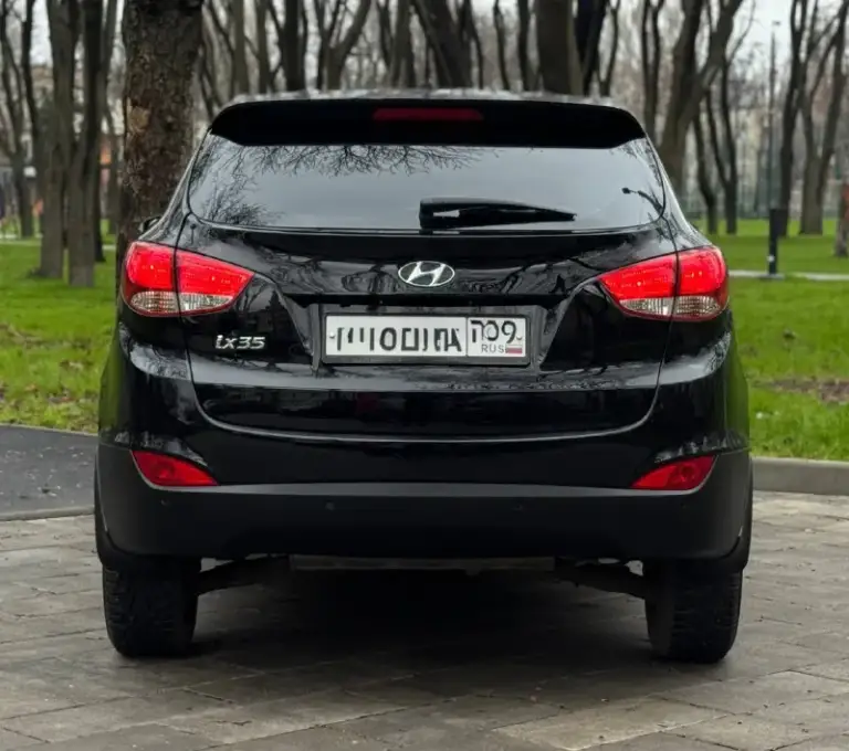 Тел. +79496447941
Продам hyundai ix35 2014г. В идеальном состоянии! По автомобилю делать не чего не надо!! Готов ехать на любые проверки за ваш счёт!
Стёкла все заводские включая лобовое!
Птс оригинал
Один владелец по птс!
Переоформление в мрэо
Комплектация
Двигатель 2.0 бензин
Пробег 187т
Abs
Esp
Airbag
Круиз контроль
Бортовой компьютер
Кожаный салон
Камера заднего хода
Помощь при спуске
Подогрев сидений
Подогрев зеркал
Parktronic
Электро слаживания зеркал
Двухзонный климат контроль
4 Стеклоподъемника
2 Ключа
Хорошая резина
Цена 1.335.000т. Р
Очень срочно торг
Возможно продажа в кредит
📲 Tg: @artur_dadunia
📞 Звоните: +7(949)6447941 - фотография - 5