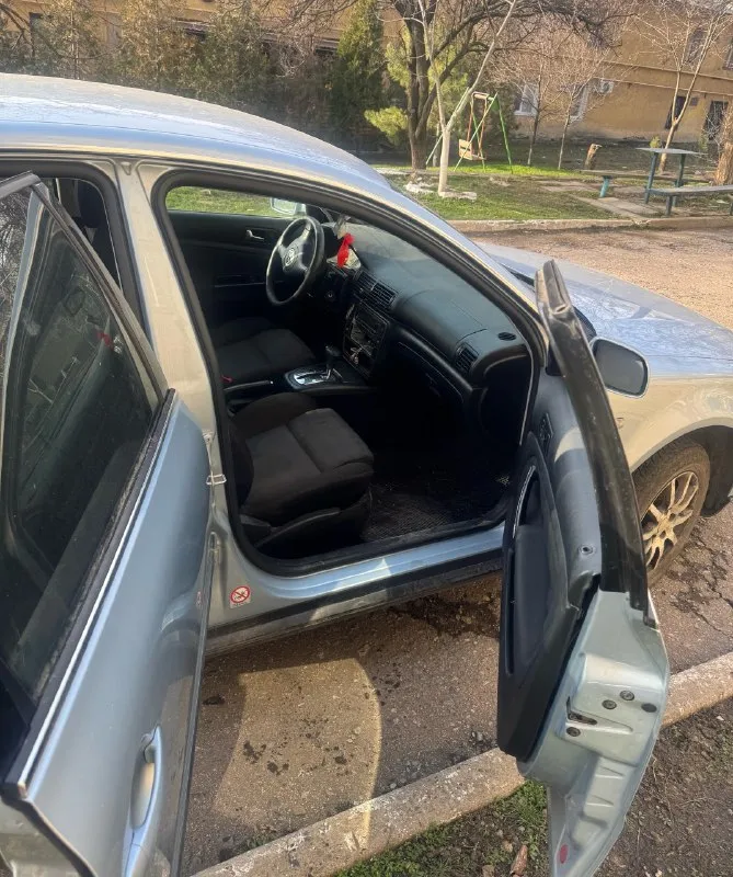 Срочно продам volkswagen passat b5 1,8 turbo, 2001г
Пробег родной 228234
Машина в идеальном состоянии вложений не требует
Седан
Кондиционер, печка все работает
Коробка автомат работает без нареканий
180 Регион
Двигатель и коробка передач в идеальном состоянии
Сел и поехал с комфортом
Документы впорядке
Цена: 475.000р + торг у капота, осмотр г. Зугрэс
Номер для связи: +7 (949) 620-81-89 александр
📞 Звоните: +7(949)6208189 - фотография - 3