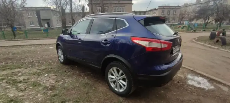 Продам nissan qashqai 2015 года.
Полный привод. Коробка вариатор.
Обьём двигателя 2 литра,144 лс.
Пробег 162 тысячи.
Комплектация полная.
Панорама, бесключевой доступ, кожаный салон, подогрев передних сидений, двухзонный климат-контроль, мультируль, фотохромное зеркало заднего вида, круиз-контроль, камера 360°.
Мультимедиа с хорошей аккустикой.
Машина полностью обслужена.
Я собственник.
Масло в двигателе и коробке менялось недавно.
Продажа не срочная.
Цена 1 млн.620 тысяч.
Торг минимальный у капота.
+79493500751 - Дмитрий.
Просьба, перекупам не беспокоить.
📲 Tg: дмитрий воробьёв
📞 Звоните: +7(949)3500751 - фотография - 3