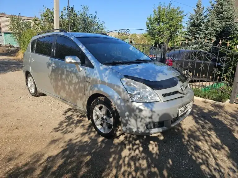 Продаю toyota corolla verso 2005 года выпуска 7-местный минивэн в отличном состоянии! Двигатель – 2.0 л. С)расход по трассе около 5.5 л/100 км механическая коробка передач. Цена 900 тысяч, торг. +79493114307
📞 Звоните: +7(949)3114307 - фотография - 1
