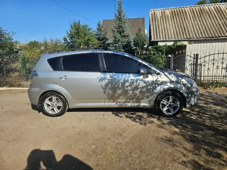 Продаю toyota corolla verso 2005 года выпуска 7-местный минивэн в отличном состоянии! Двигатель – 2.0 л. С)расход по трассе около 5.5 л/100 км механическая коробка передач. Цена 900 тысяч, торг. +79493114307
📞 Звоните: +7(949)3114307 - фотография - 4