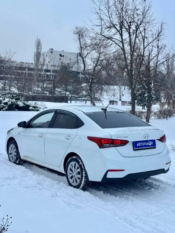 🇰🇵 Hyundai solaris

💰Цена: 1 000 000р
🏢Город: мариуполь
📅Год выпуска: 2019
🧾Пробег: 169 190 км.
⚙️Двигатель: 1.6
⛽Топливо: бензин
⚙️Кпп: механика 6 ст.

📞 Телефон:

+7-949-727-41-51
+7-949-551-91-52
+7-989-263-55-56

💾 Описание:
.. . B> отличное состояние.
✅ Кузов без коррозии.
✅ Южная эксплуатация.
✅ Оригинальный пробег.
✅ Заводское остекление.
✅ Техническая часть на 5+.
✅ Салон как новый.

❄️ Кондиционер, гур, abs, 2 airbag, android магнитола, новая зимняя резина, центральный замок.

Улица шевченко 2️⃣6️⃣9️⃣

🏦 Возможна продажа в кредит по двум документам. - фотография - 4
