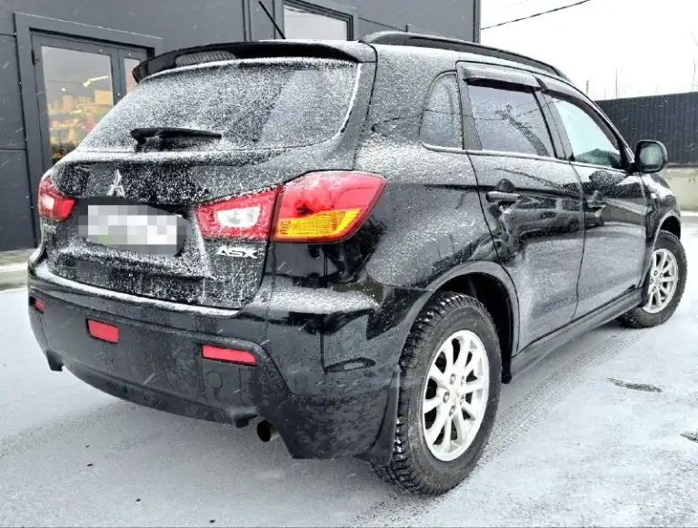 Продаётся автомобиль mitsubishi asx 2013 года, 1,6 механика, автомобиль без дтп, в отличном состоянии без гнили и ржавчин. Салон ухоженный на новой зимней резине, автомобиль обслужевался по регламенту каждые 8 тыщ менял масло оригинальное mitsubishi. 5/40 по ходовой части всё хорошо, стоят новые лэд лампы свет очень 👍 юридически чист продажа с полным переоформлением. Писать или звонить в телеграмм по номеру +79496167298 место осмотра г. Донецк осмотр по договорённости так как работаю в области, цена 1.000000 продажа с полным переоформлением.
📲 Tg: анна
📞 Звоните: +7(949)6167298 - фотография - 4