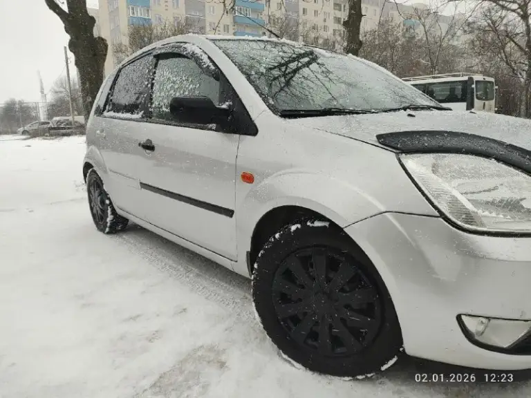 Продам ford фиеста 2004г
Двигатель 1,6 кпп механика
Кондиционер (работает)
Новый акб
Два комплекта резины
По ходовой и кузову без проблем
Авто находится в мариуполе
Цена 380т. Руб
Звонить +79497529629
+79490873487
📲 Tg: слава
📞 Звоните: +7(949)7529629 - фотография - 6